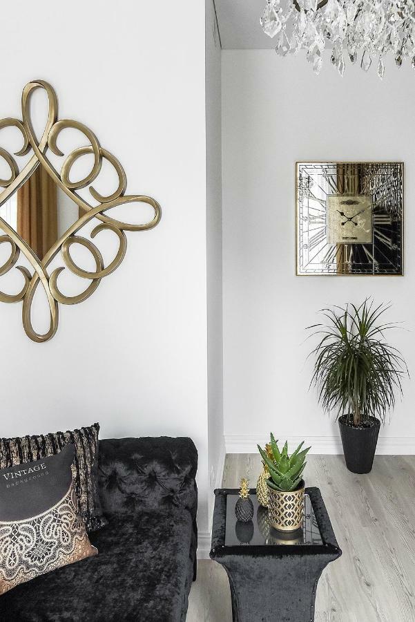 Four Luxury Flats Aparthotel Κάουνας Εξωτερικό φωτογραφία