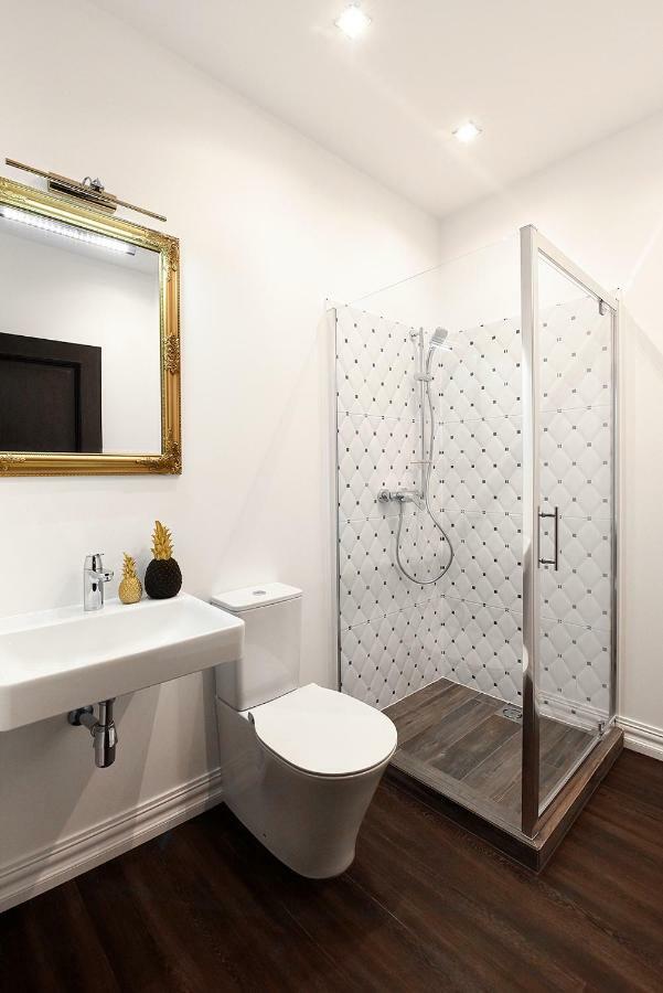 Four Luxury Flats Aparthotel Κάουνας Εξωτερικό φωτογραφία
